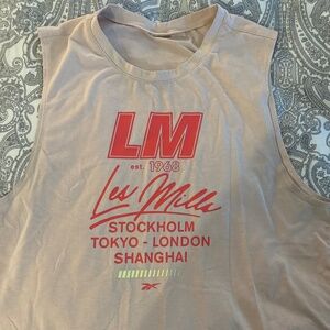 Les mills tank